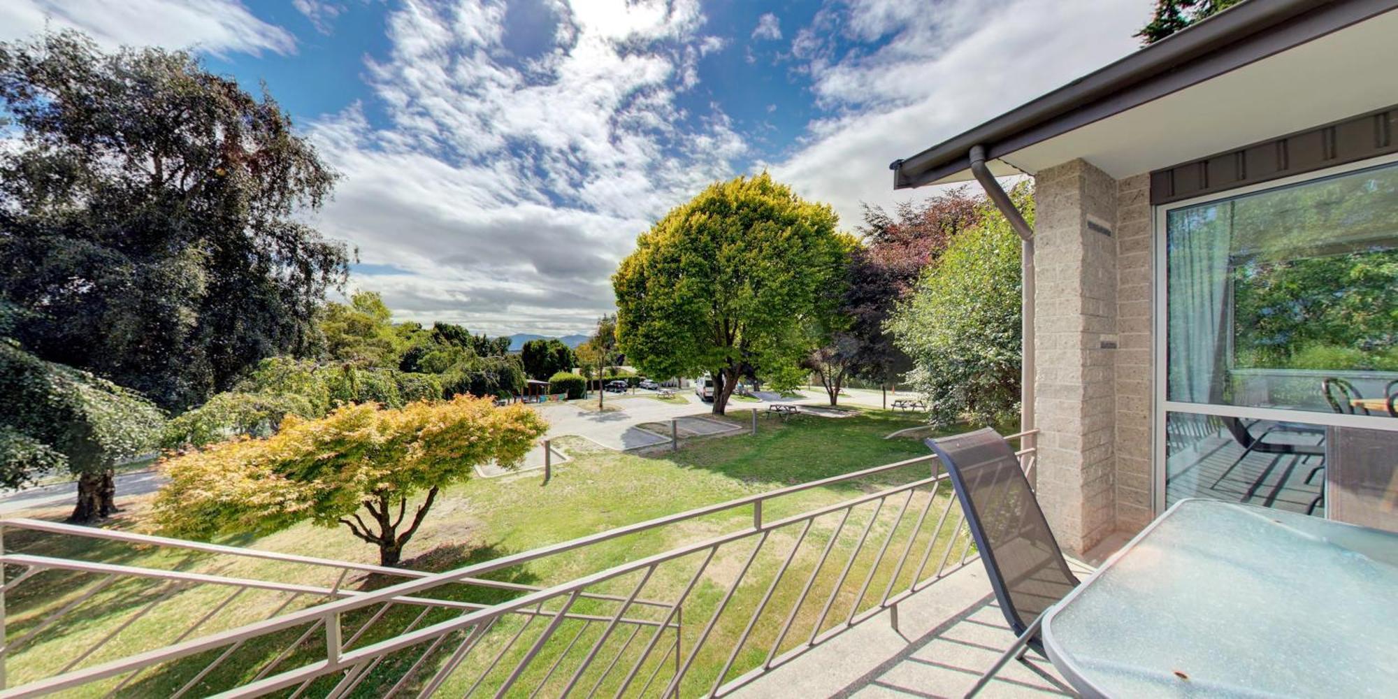 Wanaka Top 10 Holiday Park Екстериор снимка