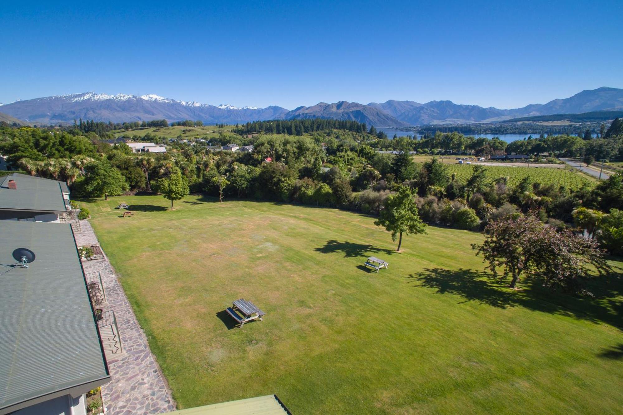 Wanaka Top 10 Holiday Park Екстериор снимка
