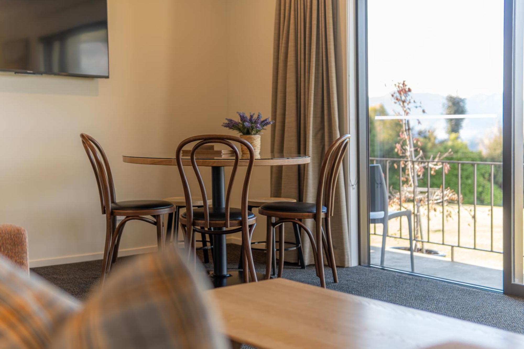 Wanaka Top 10 Holiday Park Екстериор снимка